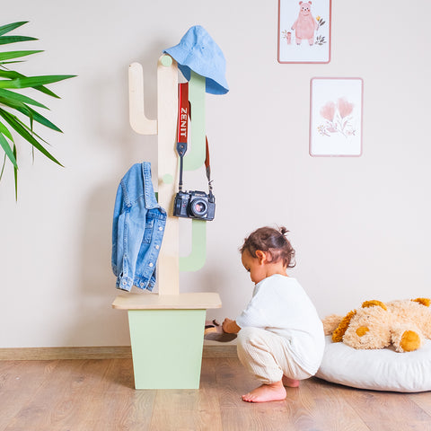 Montessori Kaktüs Askılık