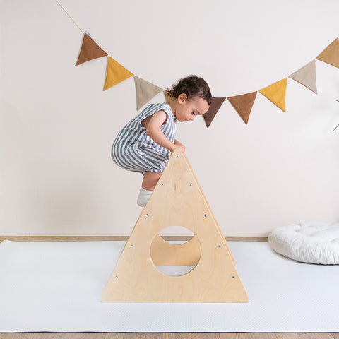 Montessori Pikler Üçgen Merdiven - Orfis Kids